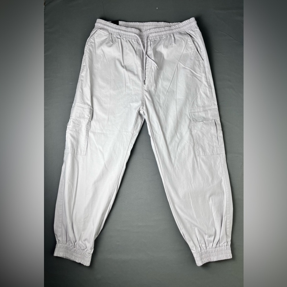 Joggers cargo pants size 40 (please see all measurements)